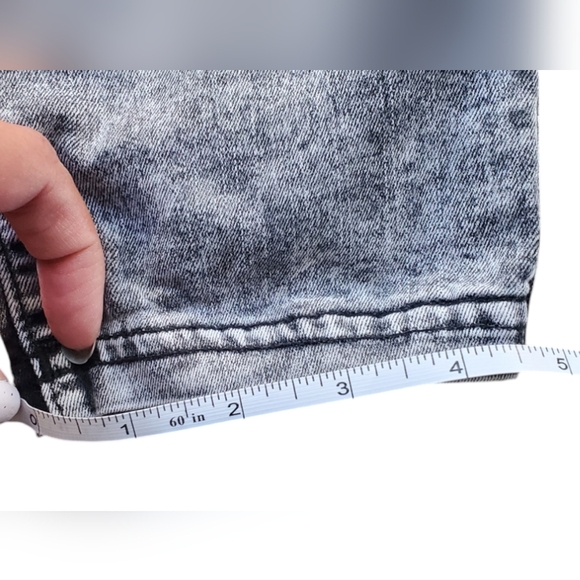 Women's  American  Apparel Grey Acid Wash Jeans - Medium - Picture 9 of 11